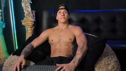 Snapshot of jacob_james01 chatting on 02.26.25 JACOB JAMES online show from 02.26.25