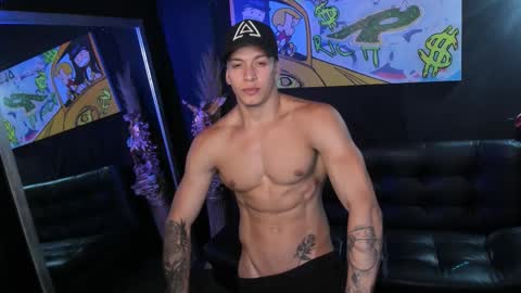 Snapshot of jacob_james01 chatting on 09.27.25 JACOB JAMES online show from 09.27.25