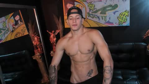 Snapshot of jacob_james01 chatting on 10.09.25 JACOB JAMES online show from 10.09.25