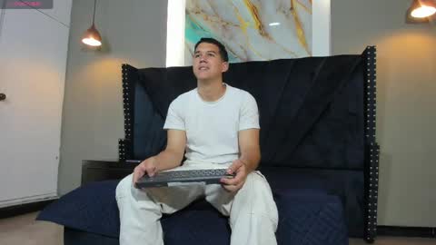 Snapshot of jacob_schneider chatting on 05.05.26 jacob_schneider online show from 05.05.26