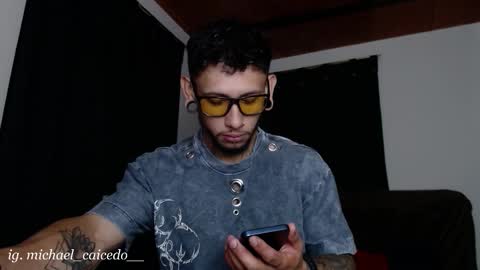 Michael Caicedo online show from 01.11.26