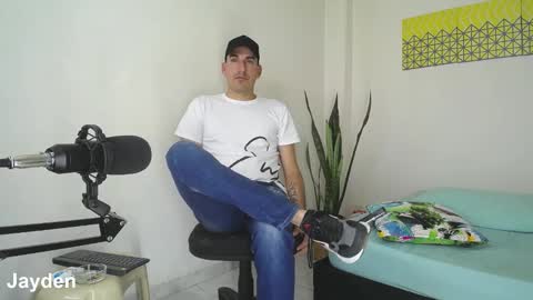 Snapshot of jacobandjayydenn chatting on 02.13.25 Jacob And Jayden online show from 02.13.25