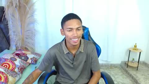 Snapshot of jacobcum18 chatting on 05.27.26 jacobcum18 online show from 05.27.26