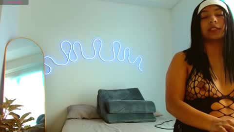 Snapshot of jacobmurphy2103 chatting on 01.28.25 JACOB ROBIN online show from 01.28.25