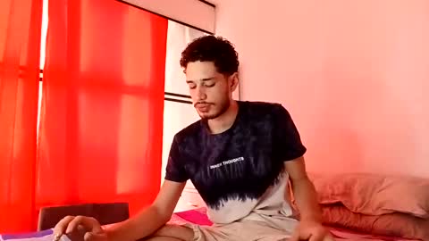 Snapshot of jacobmurphy2103 chatting on 09.30.25 JACOB ROBIN online show from 09.30.25