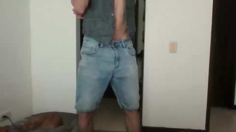 Snapshot of jacobmurphy2103 chatting on 10.14.25 JACOB ROBIN online show from 10.14.25