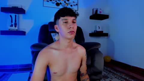 Snapshot of jacobo__parker21 chatting on 01.07.25 jacobo parker online show from 01.07.25