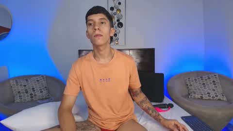 Snapshot of jacobo__parker21 chatting on 03.12.25 jacobo parker online show from 03.12.25