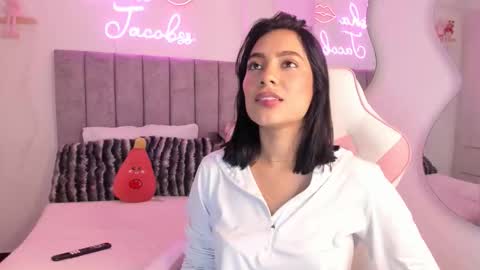 JACOBSS online show from 11.08.25