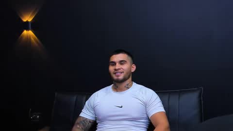 Snapshot of jacobsthorm chatting on 02.04.25 jacobsthorm online show from 02.04.25