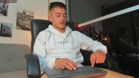 JACOB STONES online show from 02.09.25