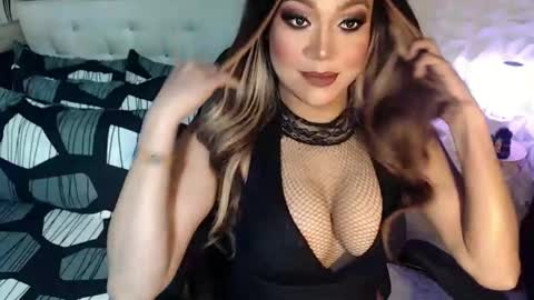 Snapshot of jacque_cole chatting on 03.01.25 Jacque online show from 03.01.25