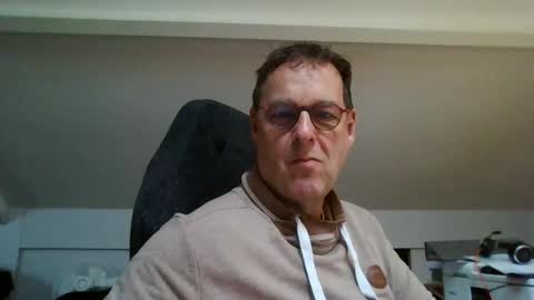 Snapshot of jacsfinestfantasy chatting on 10.23.25 FineAndSimple online show from 10.23.25