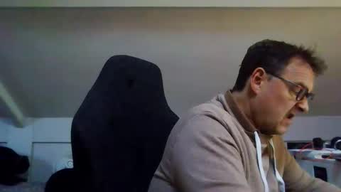 Snapshot of jacsfinestfantasy chatting on 10.24.25 FineAndSimple online show from 10.24.25