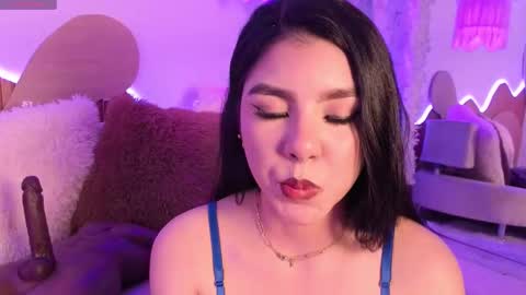  Jade Bonnet online show from 11.24.25