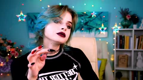 Snapshot of jade_castle chatting on 01.10.25 jade_castle online show from 01.10.25