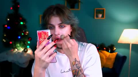 Snapshot of jade_castle chatting on 01.12.25 jade_castle online show from 01.12.25