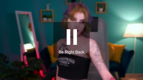 Snapshot of jade_castle chatting on 01.31.25 jade_castle online show from 01.31.25