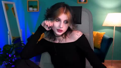 Snapshot of jade_castle chatting on 02.22.25 jade_castle online show from 02.22.25