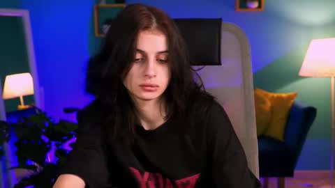 Snapshot of jade_castle chatting on 01.19.26 jade_castle online show from 01.19.26