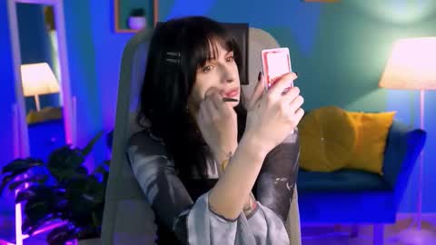 Snapshot of jade_castle chatting on 03.17.26 jade_castle online show from 03.17.26