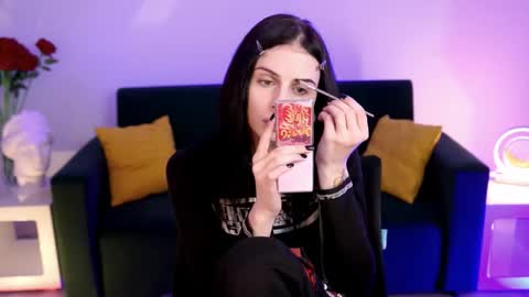Snapshot of jade_castle chatting on 03.18.26 jade_castle online show from 03.18.26