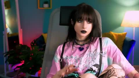 Snapshot of jade_castle chatting on 03.27.26 jade_castle online show from 03.27.26