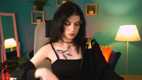 Snapshot of jade_castle chatting on 04.18.26 jade_castle online show from 04.18.26