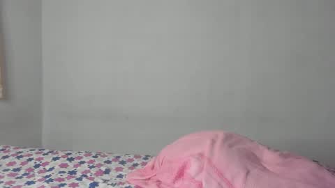Snapshot of jade_dorthini chatting on 04.28.26 Jadeleidy Dorthini online show from 04.28.26
