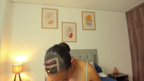 Jade smile online show from 10.20.25