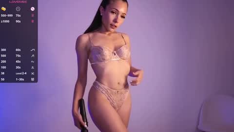 Jade Paris online show from 09.20.25