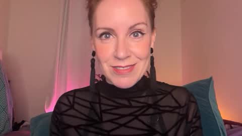 Snapshot of jade_slade chatting on 05.01.26 Jade Slade online show from 05.01.26