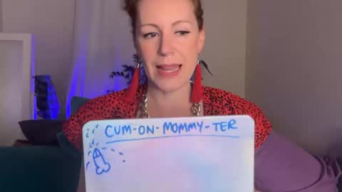 Snapshot of jade_slade chatting on 05.17.26 Jade Slade online show from 05.17.26
