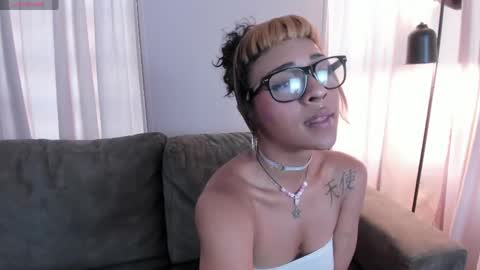 jade_star__ online show from 05.19.26