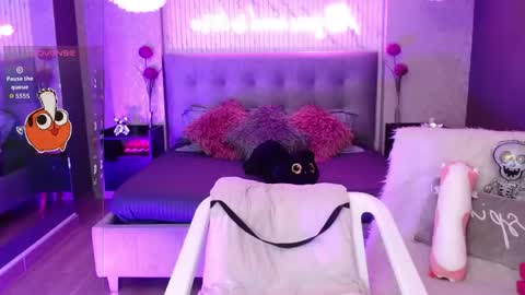 Snapshot of jade_storm_ chatting on 05.23.26 JADE online show from 05.23.26