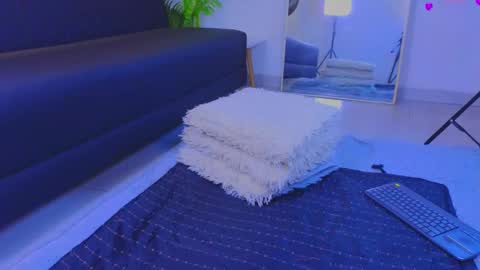 jadee__ online show from 02.10.26