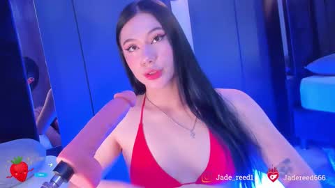 Jade Red  online show from 11.10.25