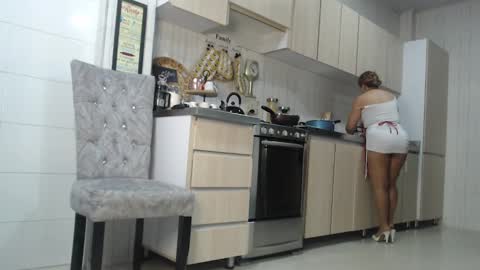 Jade online show from 02.11.25