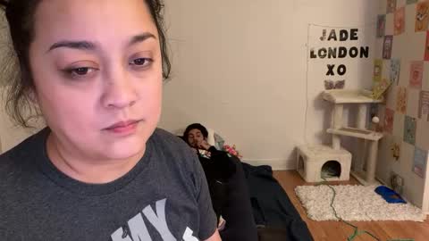 Snapshot of jadelondonxo chatting on 02.27.25 Jade online show from 02.27.25