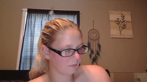 JadeLuv online show from 12.01.24