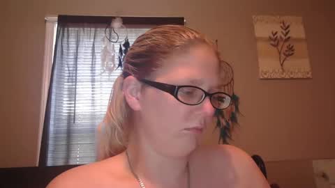 JadeLuv online show from 03.09.25