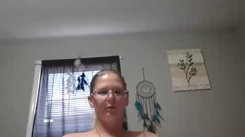 JadeLuv online show from 11.15.25