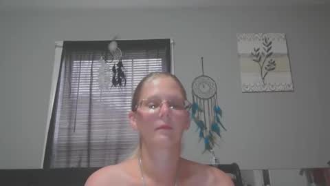 Snapshot of jadeluv chatting on 05.22.26 JadeLuv online show from 05.22.26