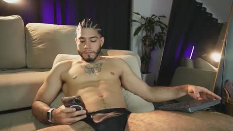 Jaden Feynman online show from 01.12.26