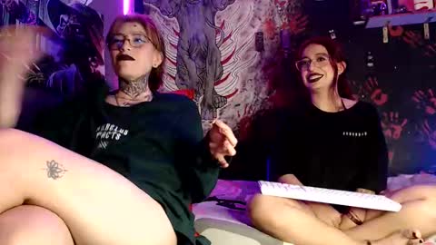 Snapshot of jadepoarch chatting on 05.23.26 Alex and Venus online show from 05.23.26