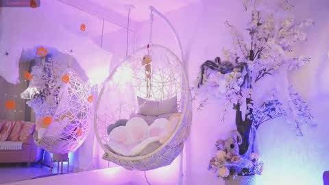 Jade Summer online show from 10.08.25