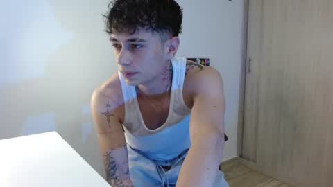 Snapshot of jaico_santos1 chatting on 07.26.26 Jaico online show from 07.26.26