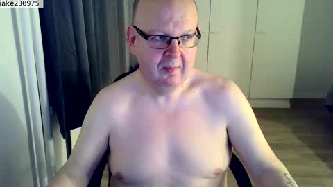 Snapshot of jake230975 chatting on 04.29.26 Jake2309 online show from 04.29.26
