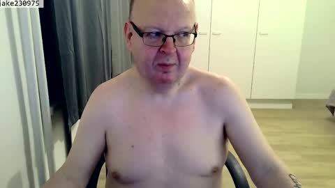 Snapshot of jake230975 chatting on 05.05.26 Jake2309 online show from 05.05.26