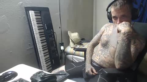 showingitoff online show from 09.26.25